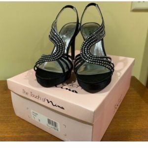 Touch of Nina GPower Black Satin w Rhinestones 7.5